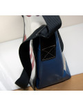Kuriertaschen seitlich Griff