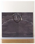 Papiertragetaschen matt Lederhose von hinten, Rampf