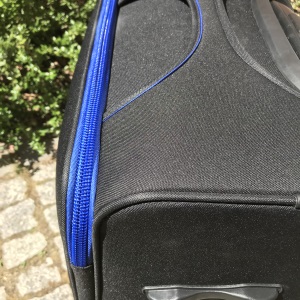 Koffer Schwarz Blau, Top Seite 1
